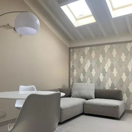 公寓 House Cavour 24 In The Heart Of Downtown