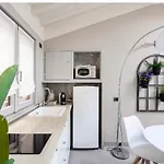 House Cavour 24 In The Heart Of Downtown * Parma