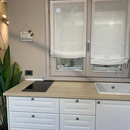 House Cavour 24 In The Heart Of Downtown Appartamento