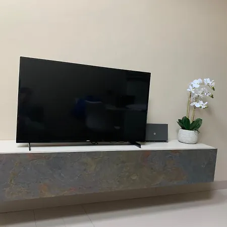 Apartment House Cavour 24 *