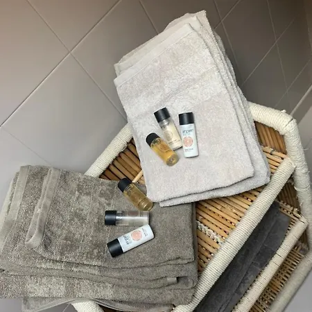 Apartment House Cavour 24 *