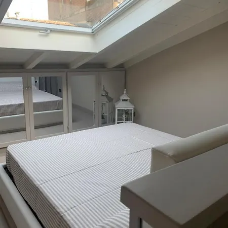 House Cavour 24 In The Heart Of Downtown *