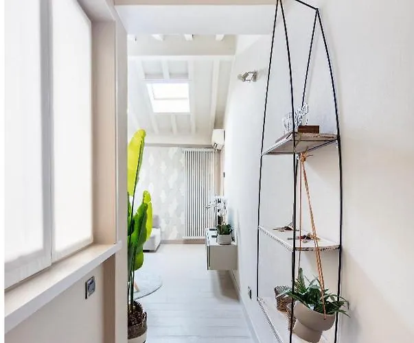 House Cavour 24 In The Heart Of Downtown * Πάρμα