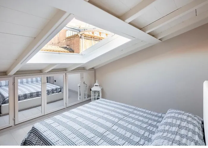 Appartamento House Cavour 24 In The Heart Of Downtown *