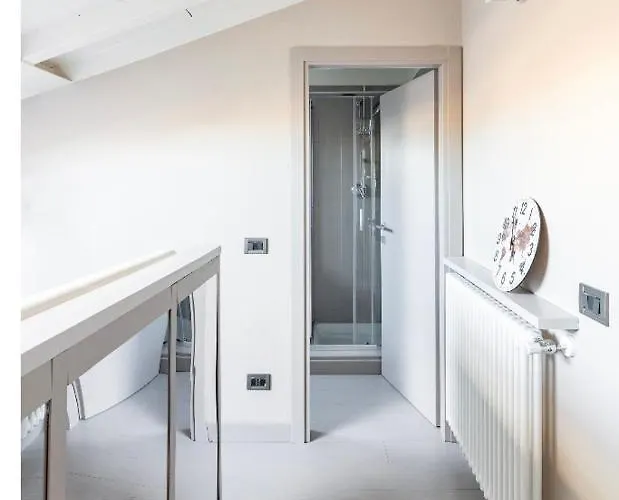 House Cavour 24 In The Heart Of Downtown Πάρμα