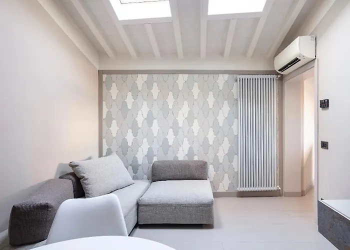 Appartement House Cavour 24 In The Heart Of Downtown