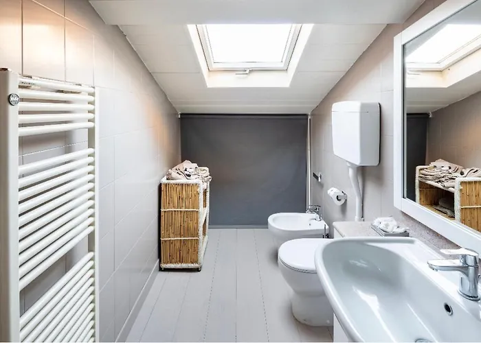 Appartement House Cavour 24 In The Heart Of Downtown Parma