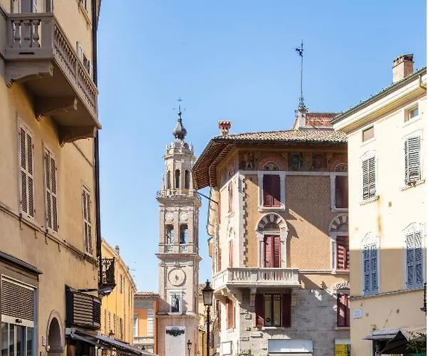 House Cavour 24 In The Heart Of Downtown